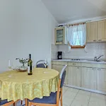 Apartment Apartmets Slavica 1644 Banjole