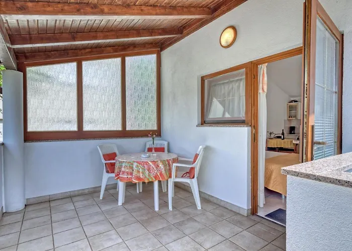 Apartmets Slavica 1644 Banjole